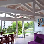 Playa Joyel Family Surf House * Noja