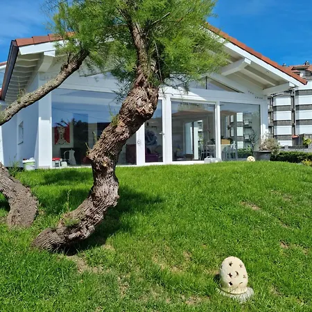 Playa Joyel Family Surf House Villa Noja