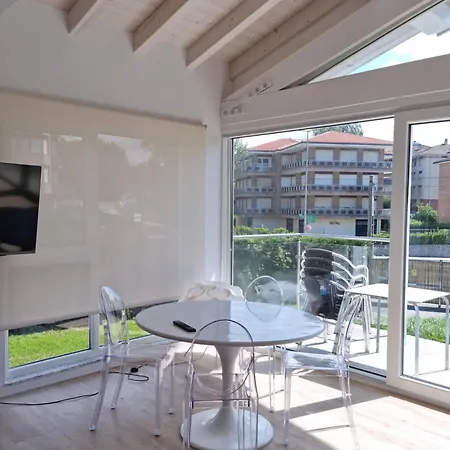 Playa Joyel Family Surf House * Noja