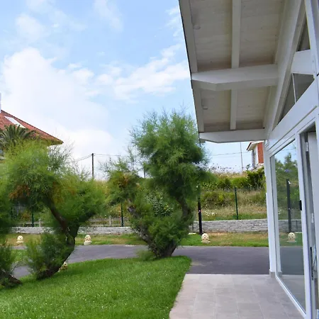 Villa Playa Joyel Family Surf House *