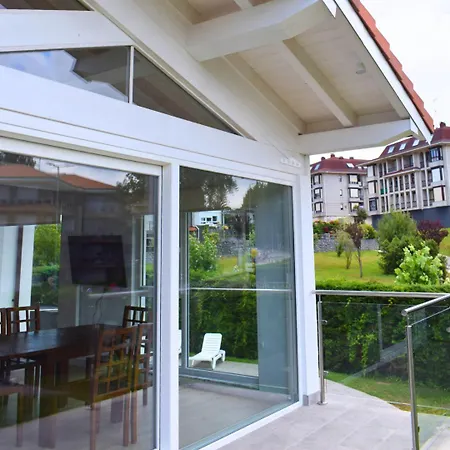 Villa Playa Joyel Family Surf House