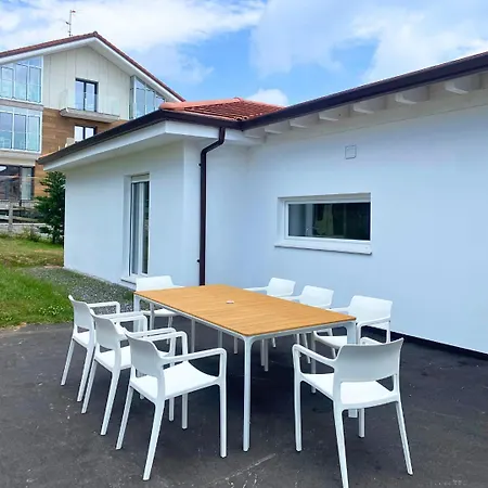 Villa Playa Joyel Family Surf House *