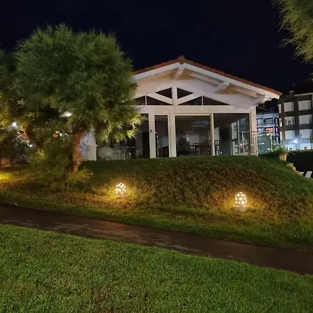 Playa Joyel Family Surf House Villa *