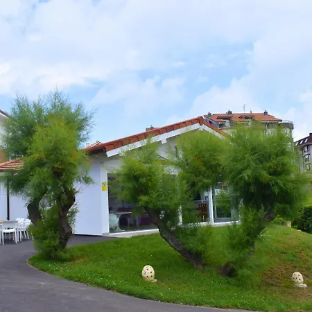 Playa Joyel Family Surf House * Noja