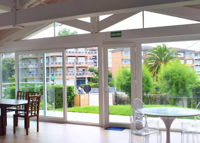 Playa Joyel Family Surf House * Noja