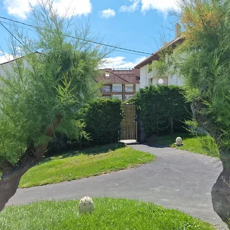 Villa Playa Joyel Family Surf House