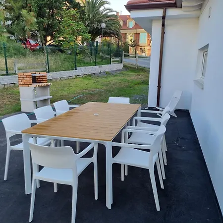 Вилла Playa Joyel Family Surf House