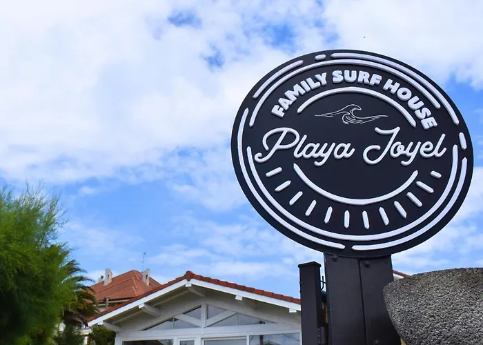 Playa Joyel Family Surf House Noja