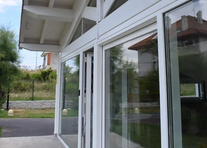 Playa Joyel Family Surf House * Noja